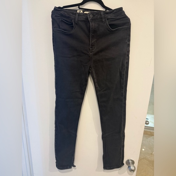 Ted Baker Women's Classic Black Boot Cut Jeans - Picture 1 of 3